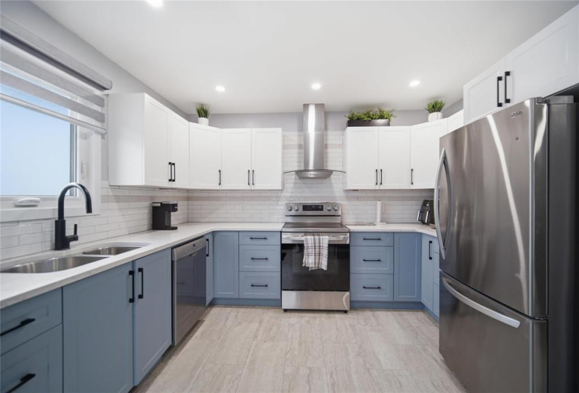1896 Bannatyne, 4 Bedrooms Bedrooms, 9 Rooms Rooms,1 BathroomBathrooms,Residential,For Sale,Bannatyne