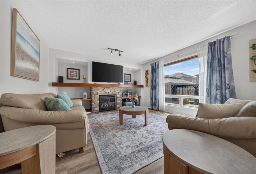 Great room with gas fireplace