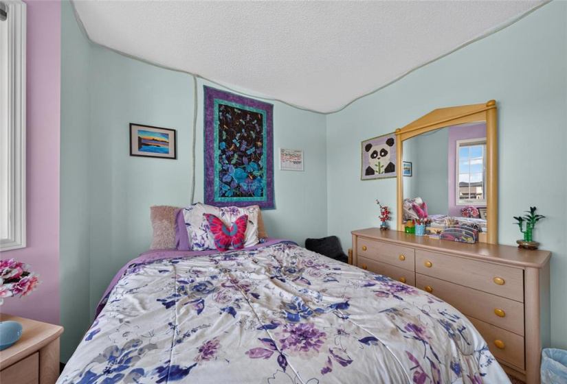 74 Van Slyk, 4 Bedrooms Bedrooms, 17 Rooms Rooms,2 BathroomsBathrooms,Residential,For Sale,Van Slyk