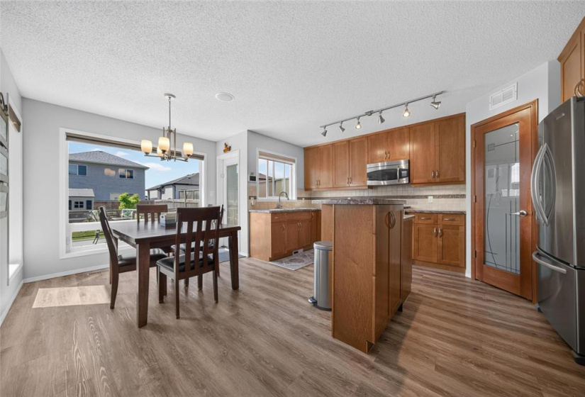 74 Van Slyk, 4 Bedrooms Bedrooms, 17 Rooms Rooms,2 BathroomsBathrooms,Residential,For Sale,Van Slyk