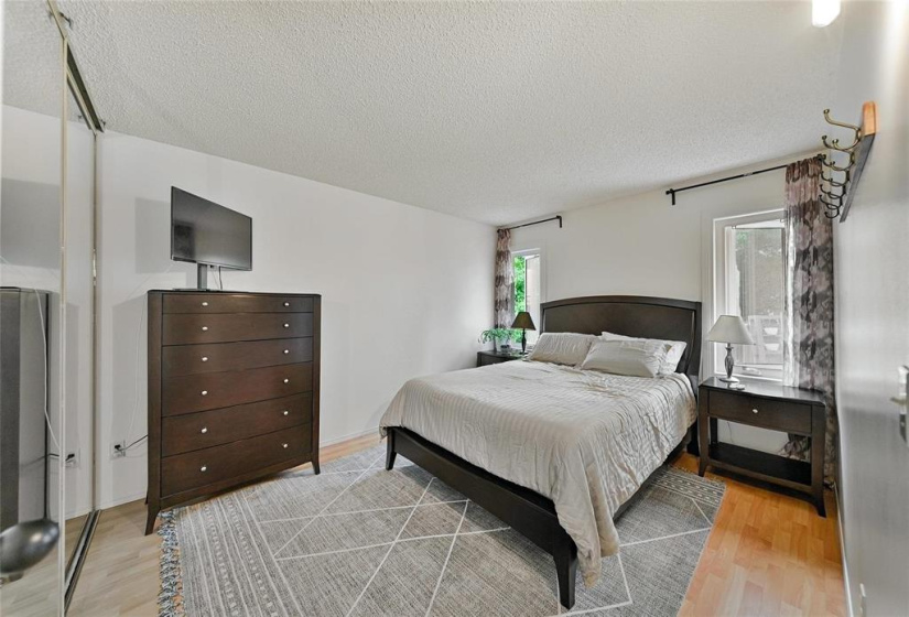 7 Brotman, 3 Bedrooms Bedrooms, 11 Rooms Rooms,2 BathroomsBathrooms,Residential,For Sale,Brotman