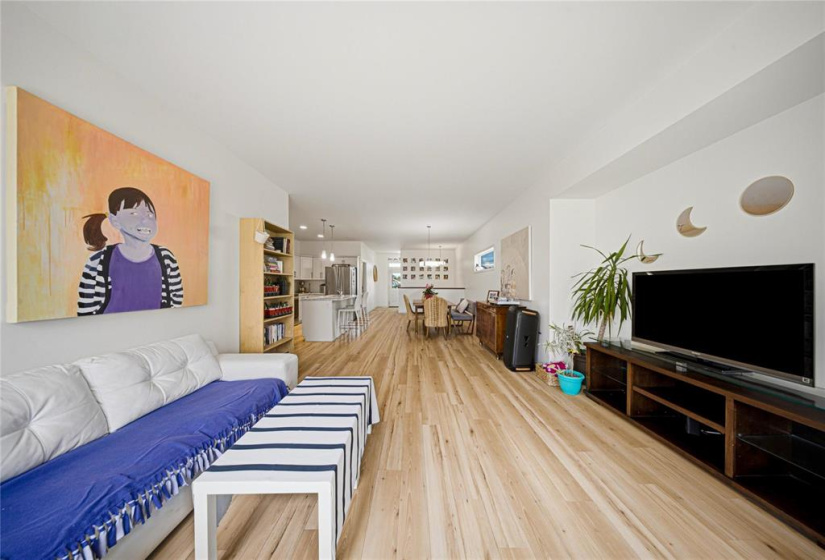 139 Kingsclear, 3 Bedrooms Bedrooms, 10 Rooms Rooms,2 BathroomsBathrooms,Residential,For Sale,Kingsclear