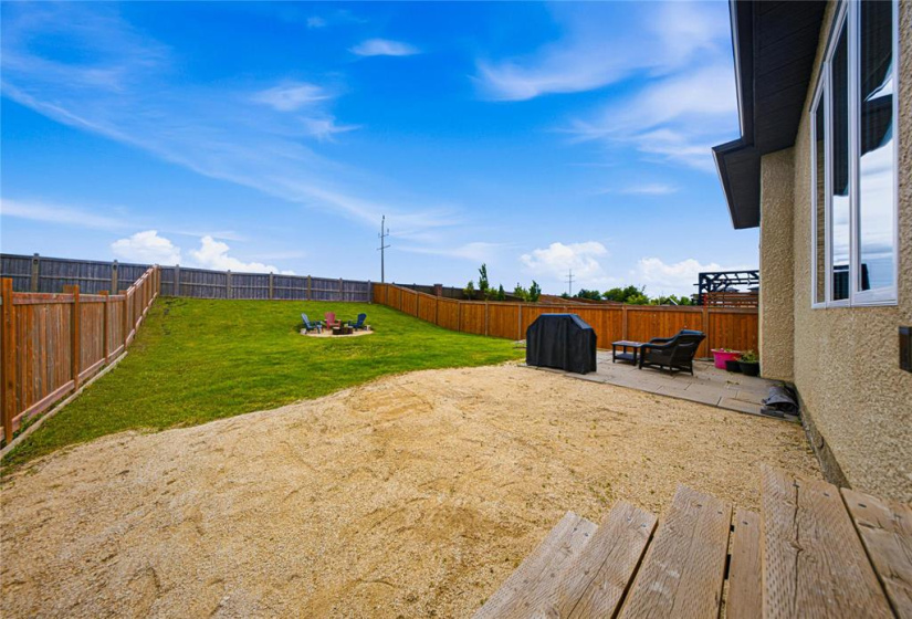 139 Kingsclear, 3 Bedrooms Bedrooms, 10 Rooms Rooms,2 BathroomsBathrooms,Residential,For Sale,Kingsclear
