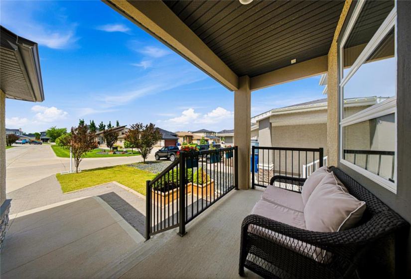 139 Kingsclear, 3 Bedrooms Bedrooms, 10 Rooms Rooms,2 BathroomsBathrooms,Residential,For Sale,Kingsclear