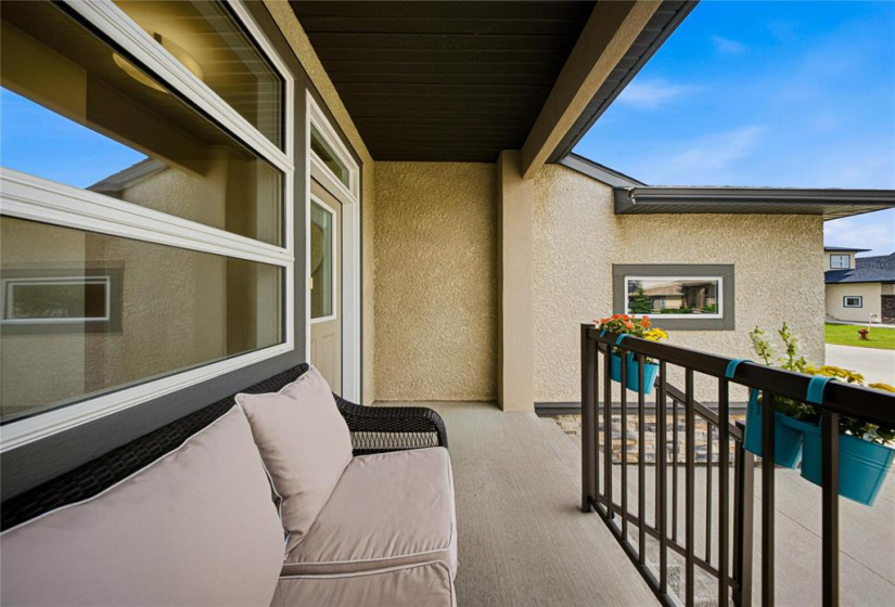 139 Kingsclear, 3 Bedrooms Bedrooms, 10 Rooms Rooms,2 BathroomsBathrooms,Residential,For Sale,Kingsclear