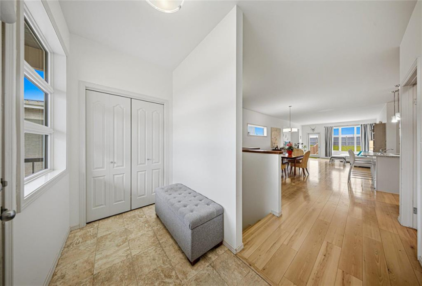 139 Kingsclear, 3 Bedrooms Bedrooms, 10 Rooms Rooms,2 BathroomsBathrooms,Residential,For Sale,Kingsclear