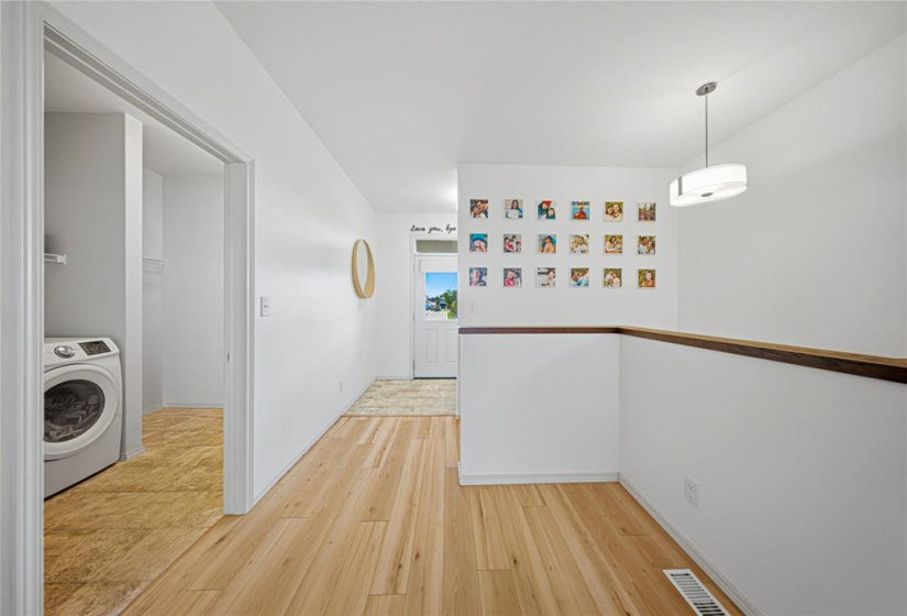 139 Kingsclear, 3 Bedrooms Bedrooms, 10 Rooms Rooms,2 BathroomsBathrooms,Residential,For Sale,Kingsclear