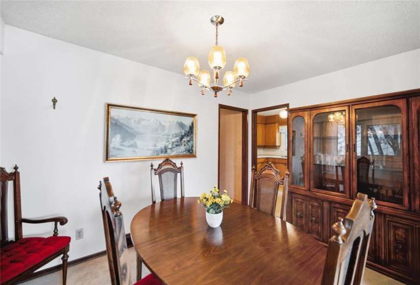 126 Sterling, 4 Bedrooms Bedrooms, 12 Rooms Rooms,2 BathroomsBathrooms,Residential,For Sale,Sterling