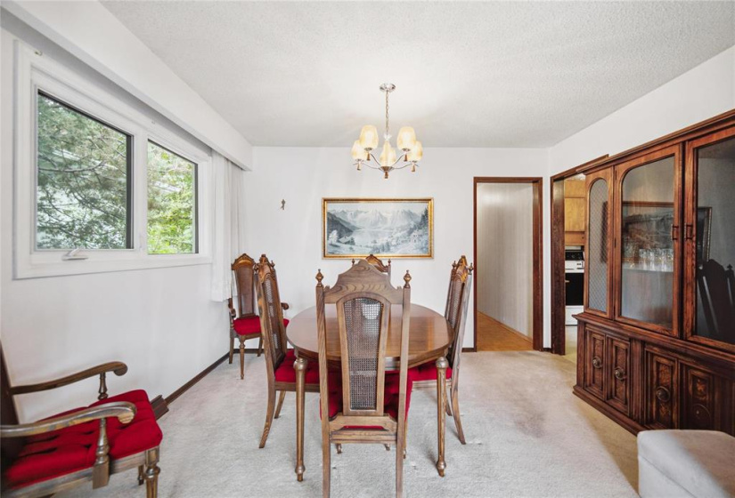 126 Sterling, 4 Bedrooms Bedrooms, 12 Rooms Rooms,2 BathroomsBathrooms,Residential,For Sale,Sterling