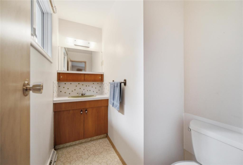 126 Sterling, 4 Bedrooms Bedrooms, 12 Rooms Rooms,2 BathroomsBathrooms,Residential,For Sale,Sterling