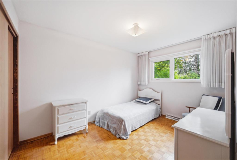 126 Sterling, 4 Bedrooms Bedrooms, 12 Rooms Rooms,2 BathroomsBathrooms,Residential,For Sale,Sterling