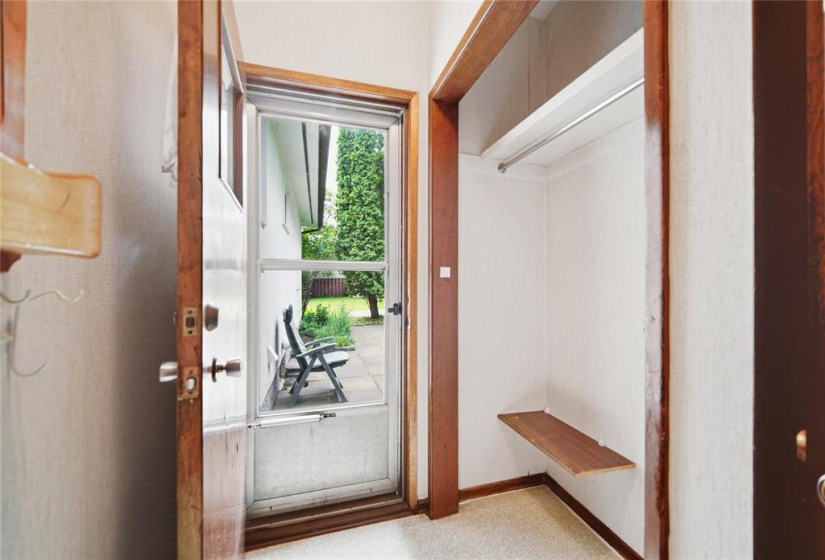 126 Sterling, 4 Bedrooms Bedrooms, 12 Rooms Rooms,2 BathroomsBathrooms,Residential,For Sale,Sterling