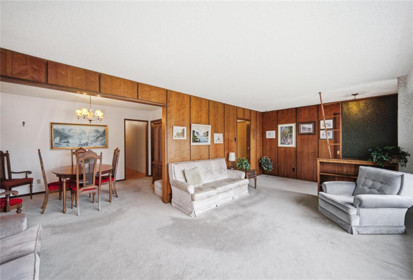 126 Sterling, 4 Bedrooms Bedrooms, 12 Rooms Rooms,2 BathroomsBathrooms,Residential,For Sale,Sterling