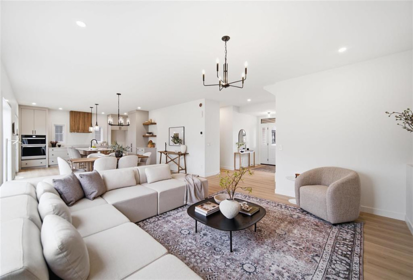 163 Whitehorn, 3 Bedrooms Bedrooms, 14 Rooms Rooms,2 BathroomsBathrooms,Residential,For Sale,Whitehorn
