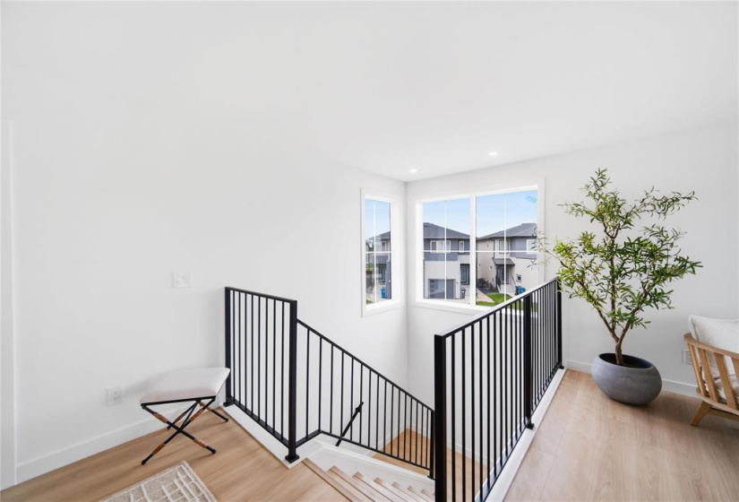 163 Whitehorn, 3 Bedrooms Bedrooms, 14 Rooms Rooms,2 BathroomsBathrooms,Residential,For Sale,Whitehorn