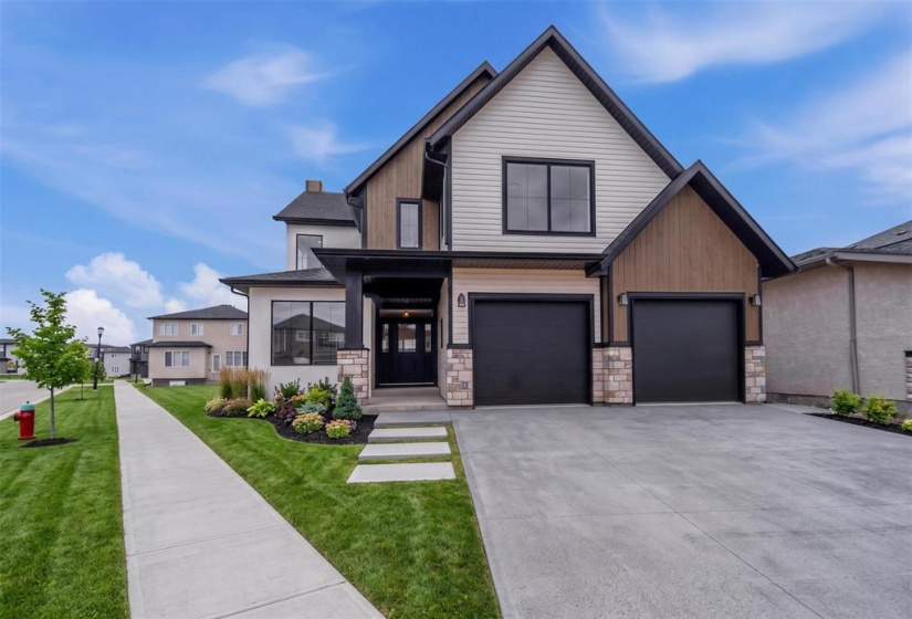 Landscaping has been virtually added