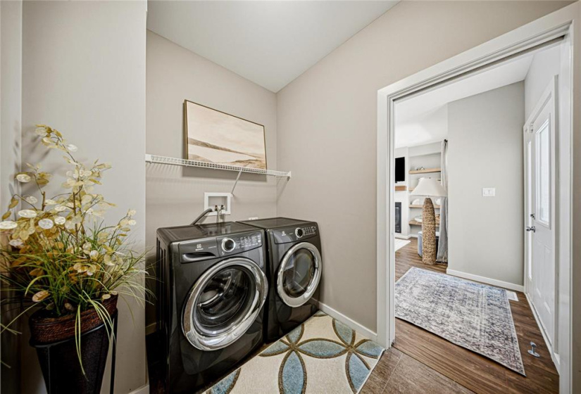 13 Bow Water, 3 Bedrooms Bedrooms, 9 Rooms Rooms,2 BathroomsBathrooms,Residential,For Sale,Bow Water