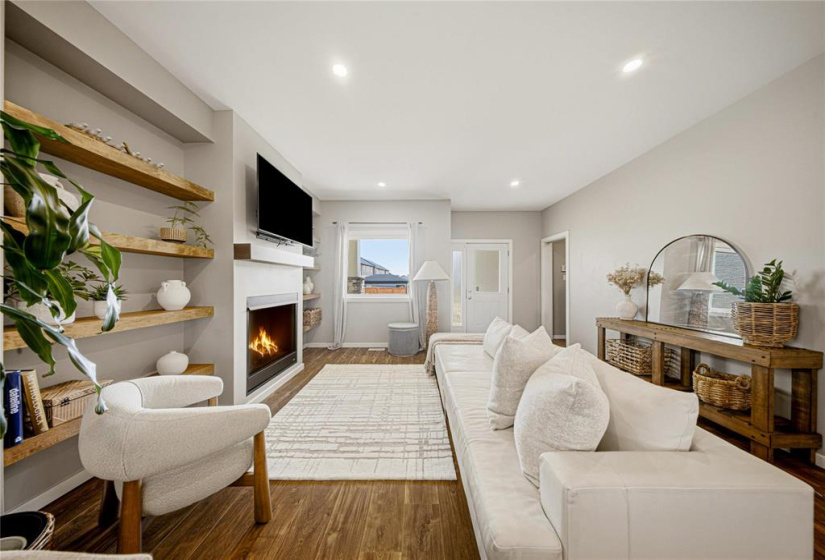 13 Bow Water, 3 Bedrooms Bedrooms, 9 Rooms Rooms,2 BathroomsBathrooms,Residential,For Sale,Bow Water