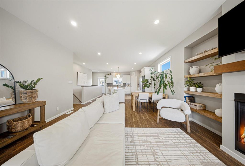 13 Bow Water, 3 Bedrooms Bedrooms, 9 Rooms Rooms,2 BathroomsBathrooms,Residential,For Sale,Bow Water