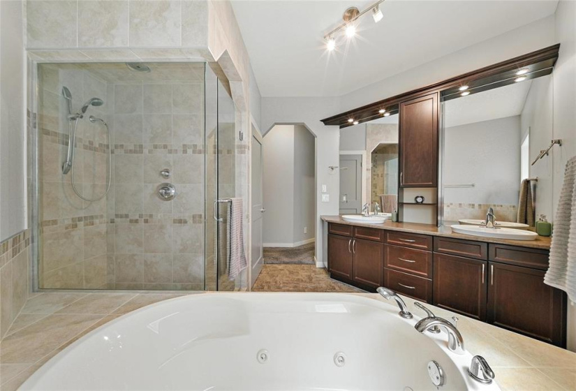 65 Mardena, 4 Bedrooms Bedrooms, 14 Rooms Rooms,2 BathroomsBathrooms,Residential,For Sale,Mardena
