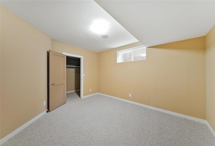 65 Mardena, 4 Bedrooms Bedrooms, 14 Rooms Rooms,2 BathroomsBathrooms,Residential,For Sale,Mardena