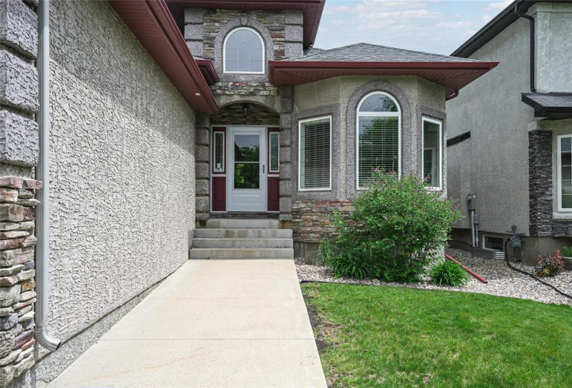 65 Mardena, 4 Bedrooms Bedrooms, 14 Rooms Rooms,2 BathroomsBathrooms,Residential,For Sale,Mardena