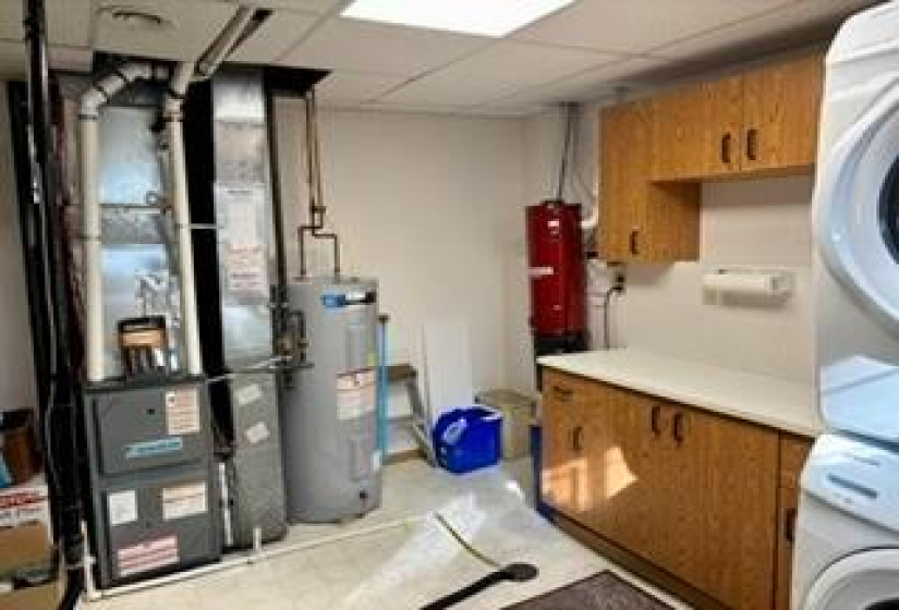114 Brotman, 4 Bedrooms Bedrooms, 10 Rooms Rooms,2 BathroomsBathrooms,Residential,For Sale,Brotman
