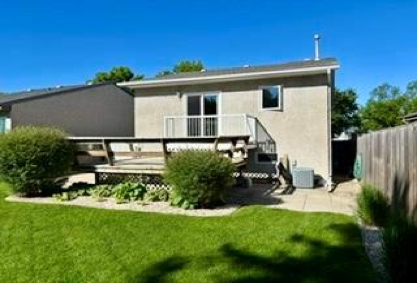 114 Brotman, 4 Bedrooms Bedrooms, 10 Rooms Rooms,2 BathroomsBathrooms,Residential,For Sale,Brotman