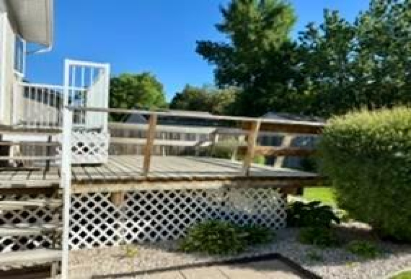 114 Brotman, 4 Bedrooms Bedrooms, 10 Rooms Rooms,2 BathroomsBathrooms,Residential,For Sale,Brotman