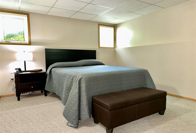 114 Brotman, 4 Bedrooms Bedrooms, 10 Rooms Rooms,2 BathroomsBathrooms,Residential,For Sale,Brotman