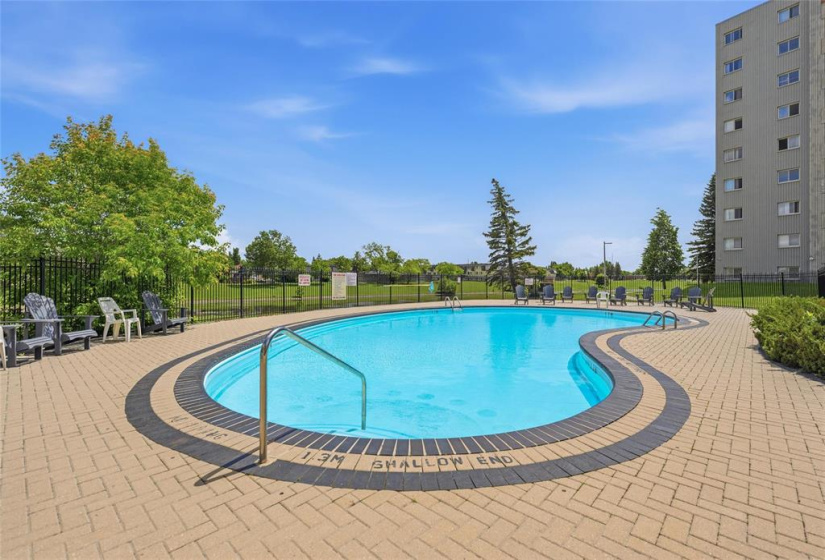 3030 Pembina, 2 Bedrooms Bedrooms, 7 Rooms Rooms,1 BathroomBathrooms,Condominium,For Sale,Pembina