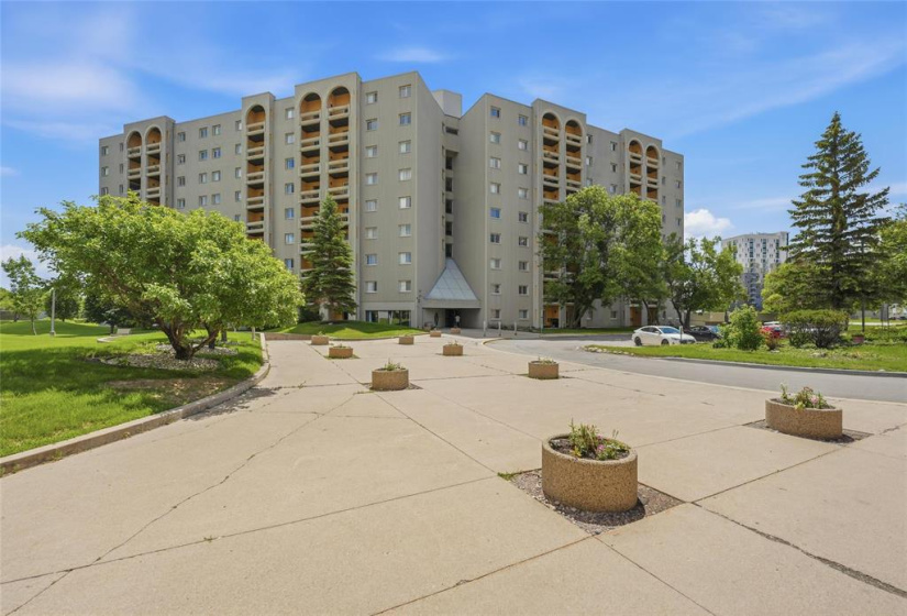 3030 Pembina, 2 Bedrooms Bedrooms, 7 Rooms Rooms,1 BathroomBathrooms,Condominium,For Sale,Pembina