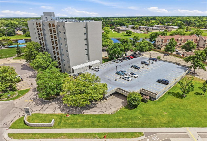 3030 Pembina, 2 Bedrooms Bedrooms, 7 Rooms Rooms,1 BathroomBathrooms,Condominium,For Sale,Pembina