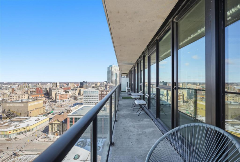311 Hargrave, 1 Bedroom Bedrooms, 7 Rooms Rooms,2 BathroomsBathrooms,Condominium,For Sale,Hargrave