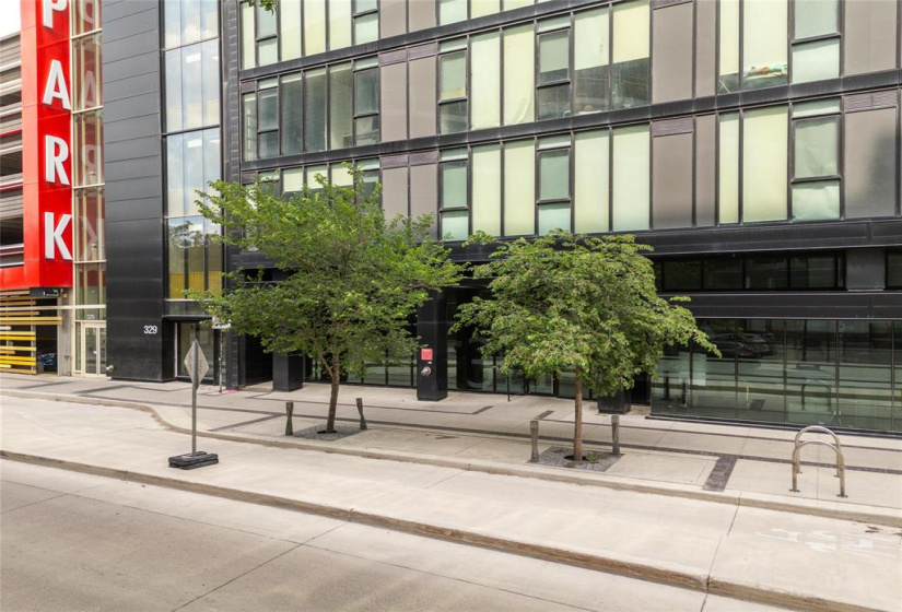 311 Hargrave, 1 Bedroom Bedrooms, 7 Rooms Rooms,2 BathroomsBathrooms,Condominium,For Sale,Hargrave