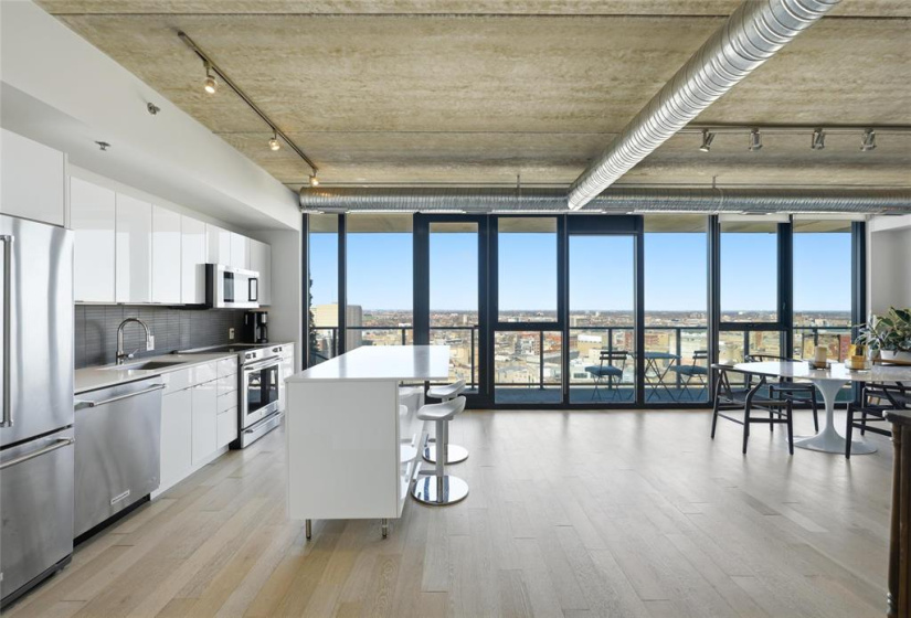 311 Hargrave, 1 Bedroom Bedrooms, 7 Rooms Rooms,2 BathroomsBathrooms,Condominium,For Sale,Hargrave