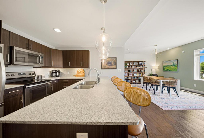 880 Rathgar, 3 Bedrooms Bedrooms, 11 Rooms Rooms,2 BathroomsBathrooms,Condominium,For Sale,Rathgar