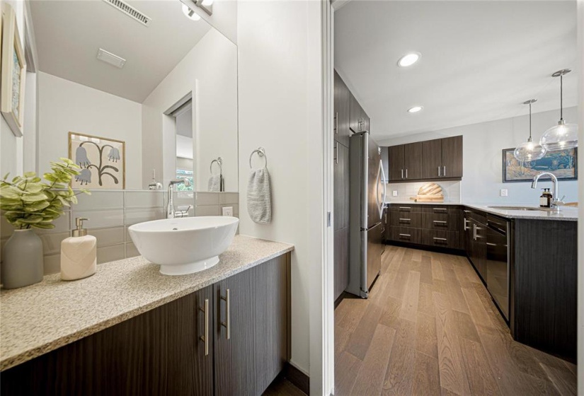 880 Rathgar, 3 Bedrooms Bedrooms, 11 Rooms Rooms,2 BathroomsBathrooms,Condominium,For Sale,Rathgar