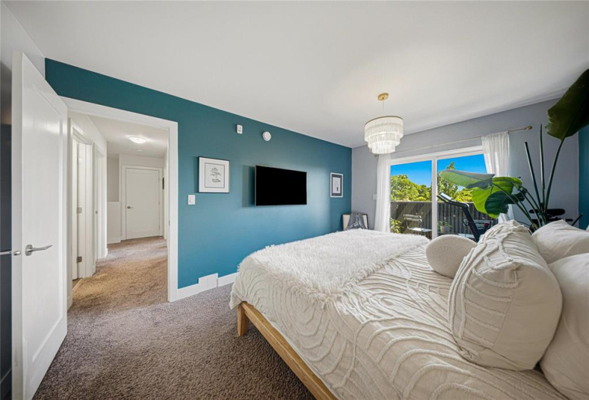 880 Rathgar, 3 Bedrooms Bedrooms, 11 Rooms Rooms,2 BathroomsBathrooms,Condominium,For Sale,Rathgar