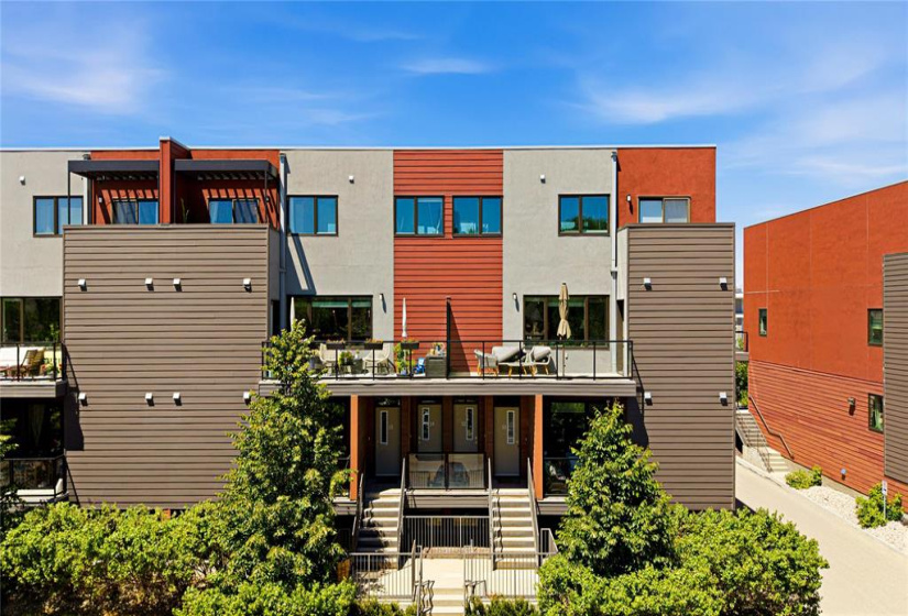 880 Rathgar, 3 Bedrooms Bedrooms, 11 Rooms Rooms,2 BathroomsBathrooms,Condominium,For Sale,Rathgar