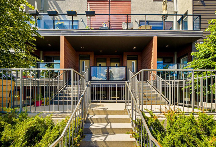 880 Rathgar, 3 Bedrooms Bedrooms, 11 Rooms Rooms,2 BathroomsBathrooms,Condominium,For Sale,Rathgar