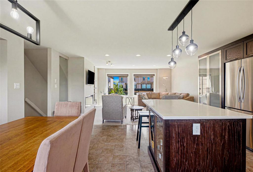 1290 Warde, 3 Bedrooms Bedrooms, 13 Rooms Rooms,2 BathroomsBathrooms,Condominium,For Sale,Warde