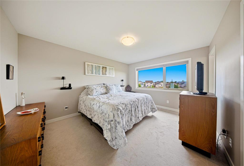 1290 Warde, 3 Bedrooms Bedrooms, 13 Rooms Rooms,2 BathroomsBathrooms,Condominium,For Sale,Warde