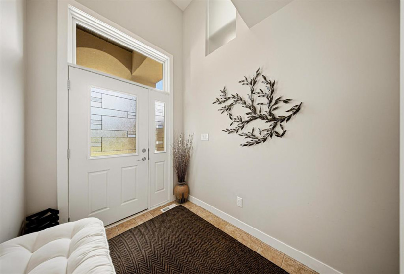 1290 Warde, 3 Bedrooms Bedrooms, 13 Rooms Rooms,2 BathroomsBathrooms,Condominium,For Sale,Warde
