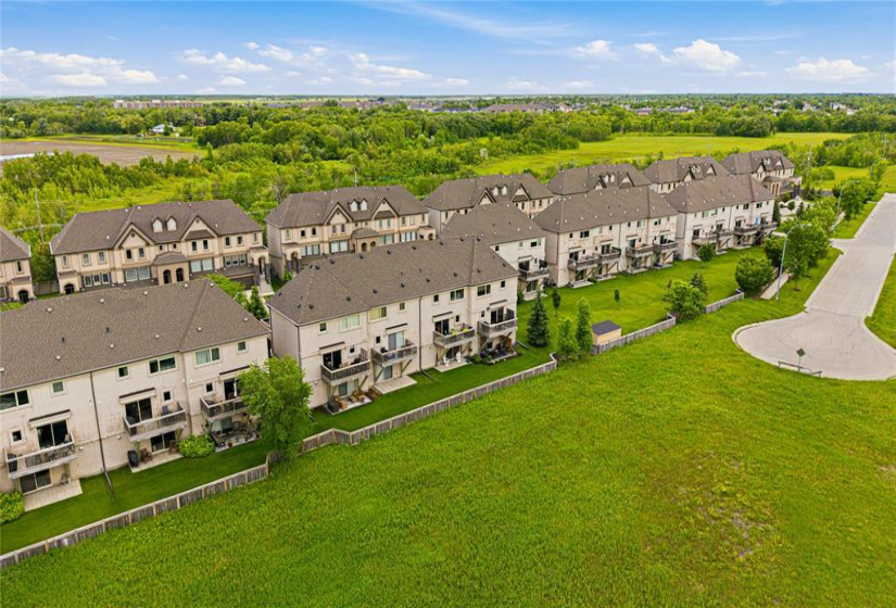 1290 Warde, 3 Bedrooms Bedrooms, 13 Rooms Rooms,2 BathroomsBathrooms,Condominium,For Sale,Warde