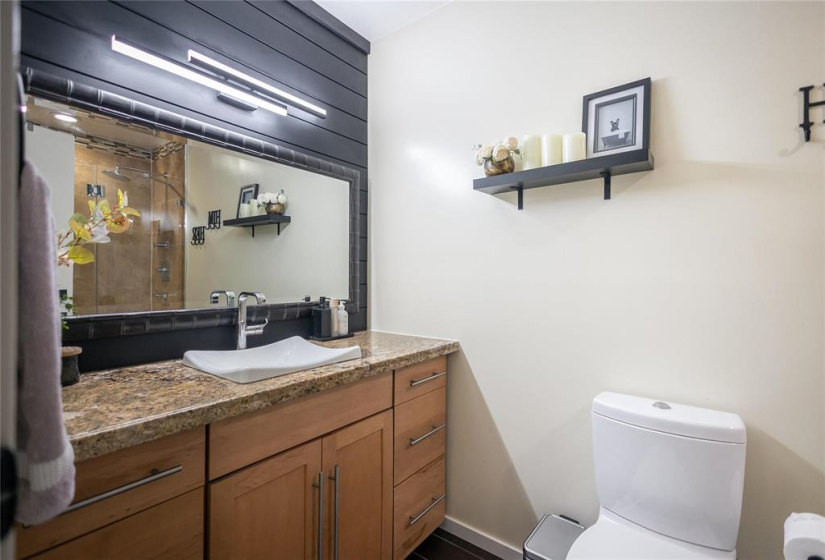 19 Russenholt, 3 Bedrooms Bedrooms, 13 Rooms Rooms,2 BathroomsBathrooms,Residential,For Sale,Russenholt
