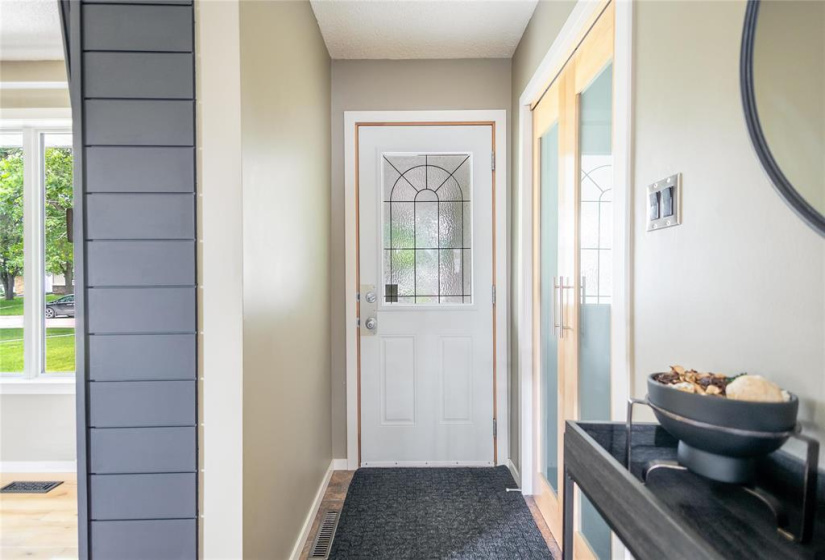 19 Russenholt, 3 Bedrooms Bedrooms, 13 Rooms Rooms,2 BathroomsBathrooms,Residential,For Sale,Russenholt