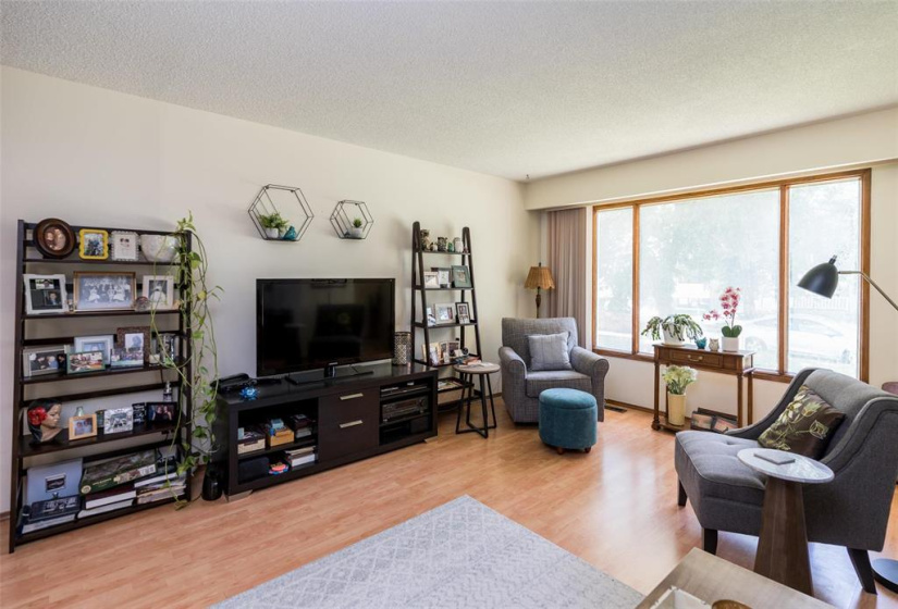 453 Arnold, 3 Bedrooms Bedrooms, 11 Rooms Rooms,1 BathroomBathrooms,Residential,For Sale,Arnold