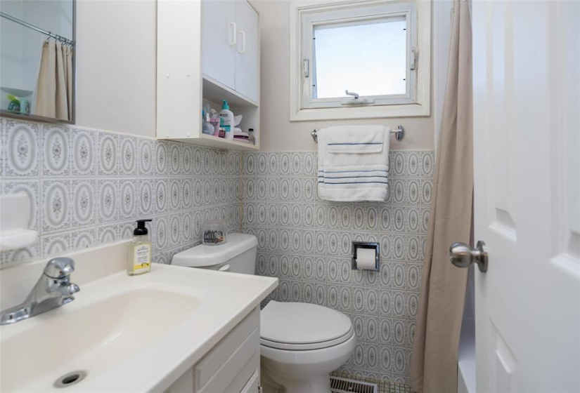 Upstairs Bath