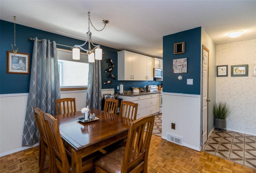 453 Arnold, 3 Bedrooms Bedrooms, 11 Rooms Rooms,1 BathroomBathrooms,Residential,For Sale,Arnold